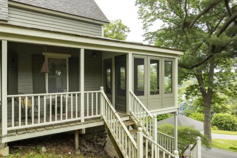 5 Massachusetts Avenue Boothbay ME 04544