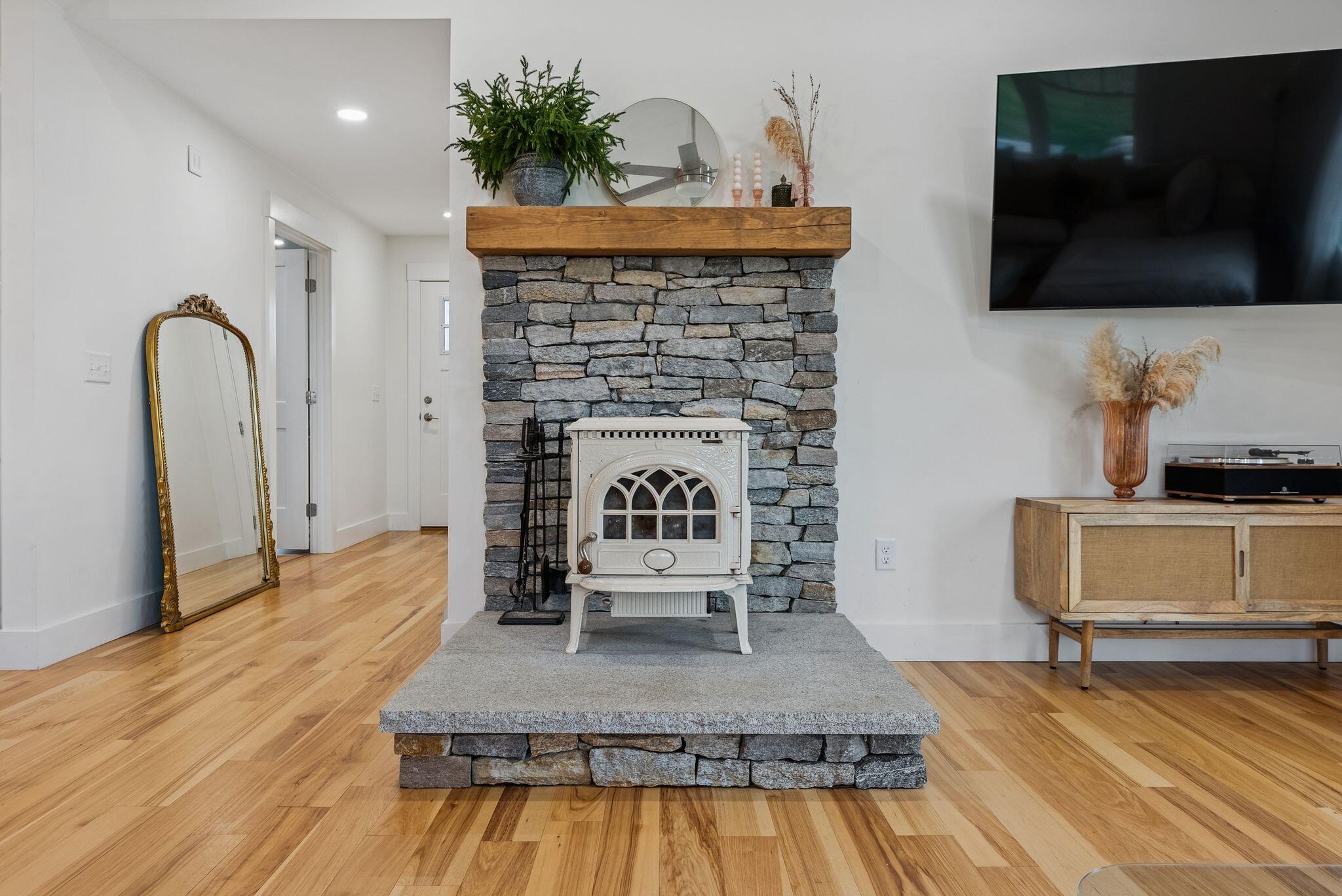 203 Gould Road Dayton ME 04005