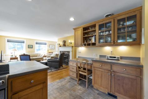 165 Emmons Road Kennebunk ME 04043