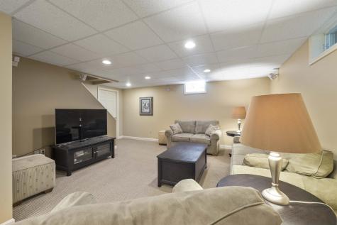 165 Emmons Road Kennebunk ME 04043