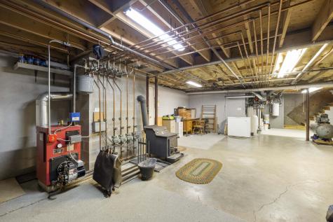 165 Emmons Road Kennebunk ME 04043