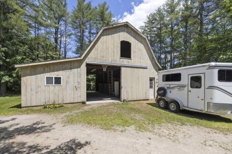 165 Emmons Road Kennebunk ME 04043