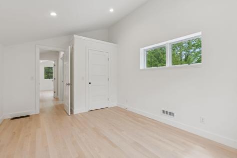 5 Mattie Lane Durham ME 04222