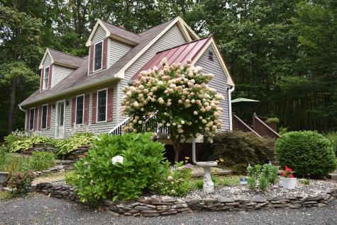 10 Chippendale Drive Sanford ME 04073