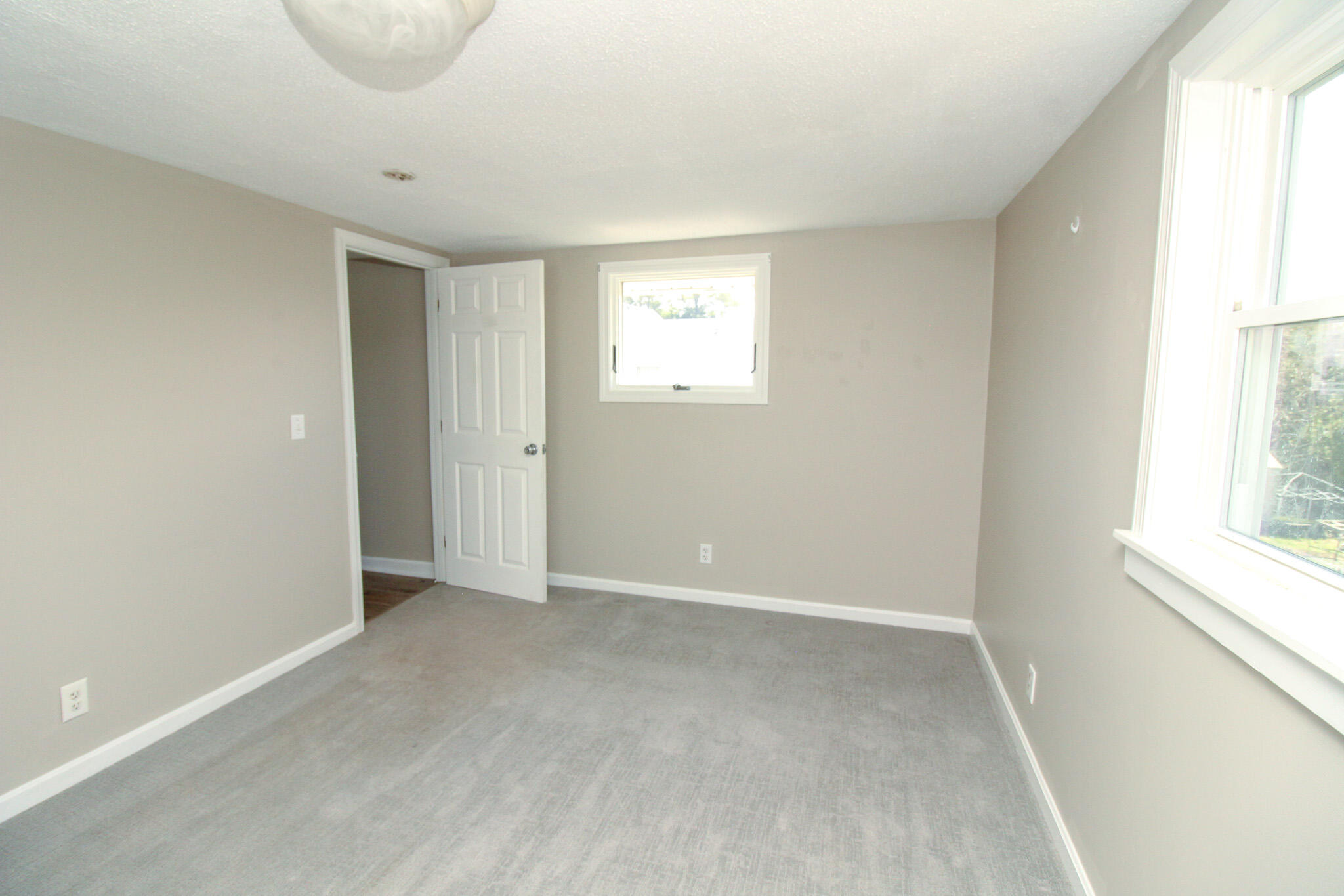 35 Mildred Avenue Bangor ME 04401