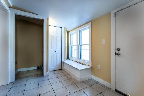 27 Pleasant Hill Road Falmouth ME 04105