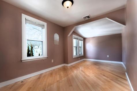 27 Pleasant Hill Road Falmouth ME 04105