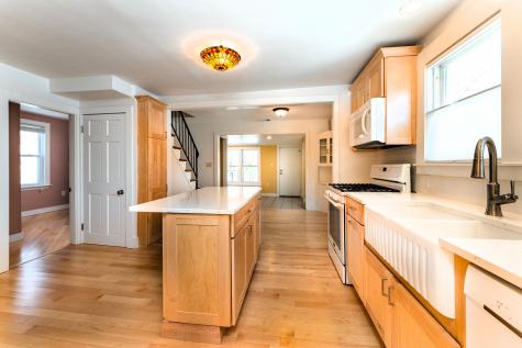 27 Pleasant Hill Road Falmouth ME 04105