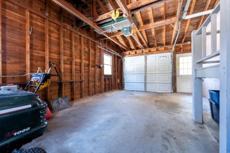 27 Pleasant Hill Road Falmouth ME 04105