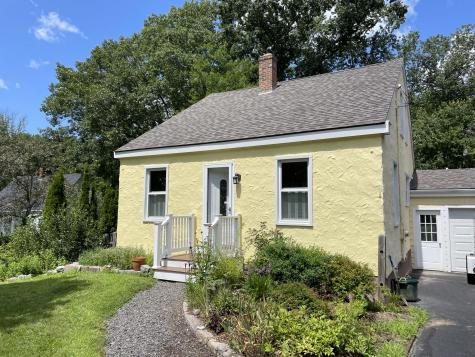 27 Pleasant Hill Road Falmouth ME 04105