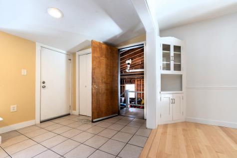 27 Pleasant Hill Road Falmouth ME 04105