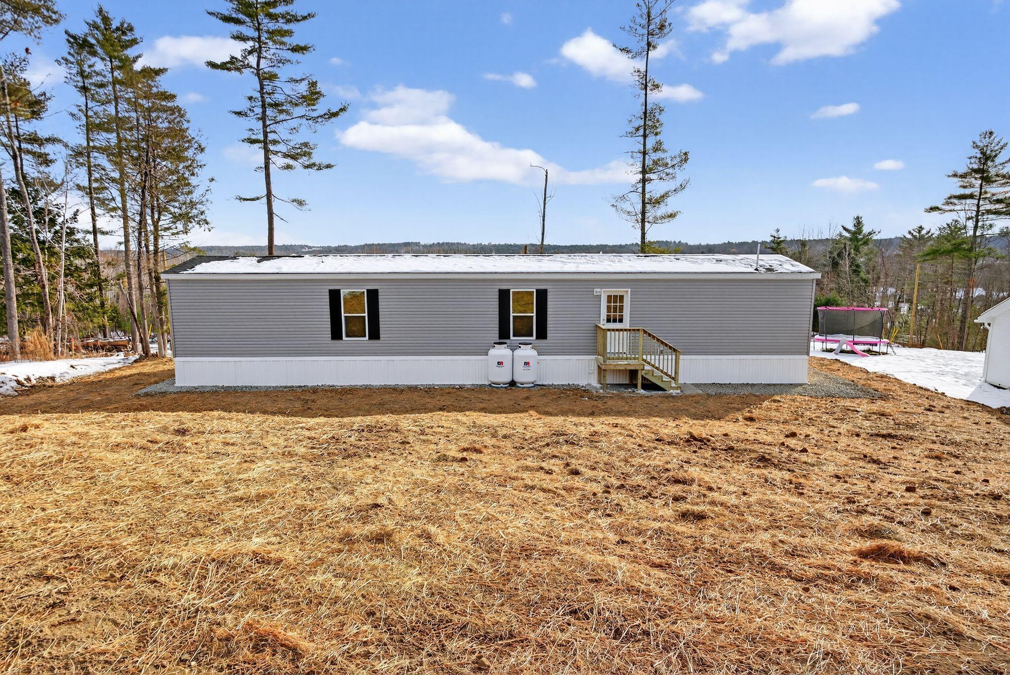 6 New England Avenue Oakland ME 04967