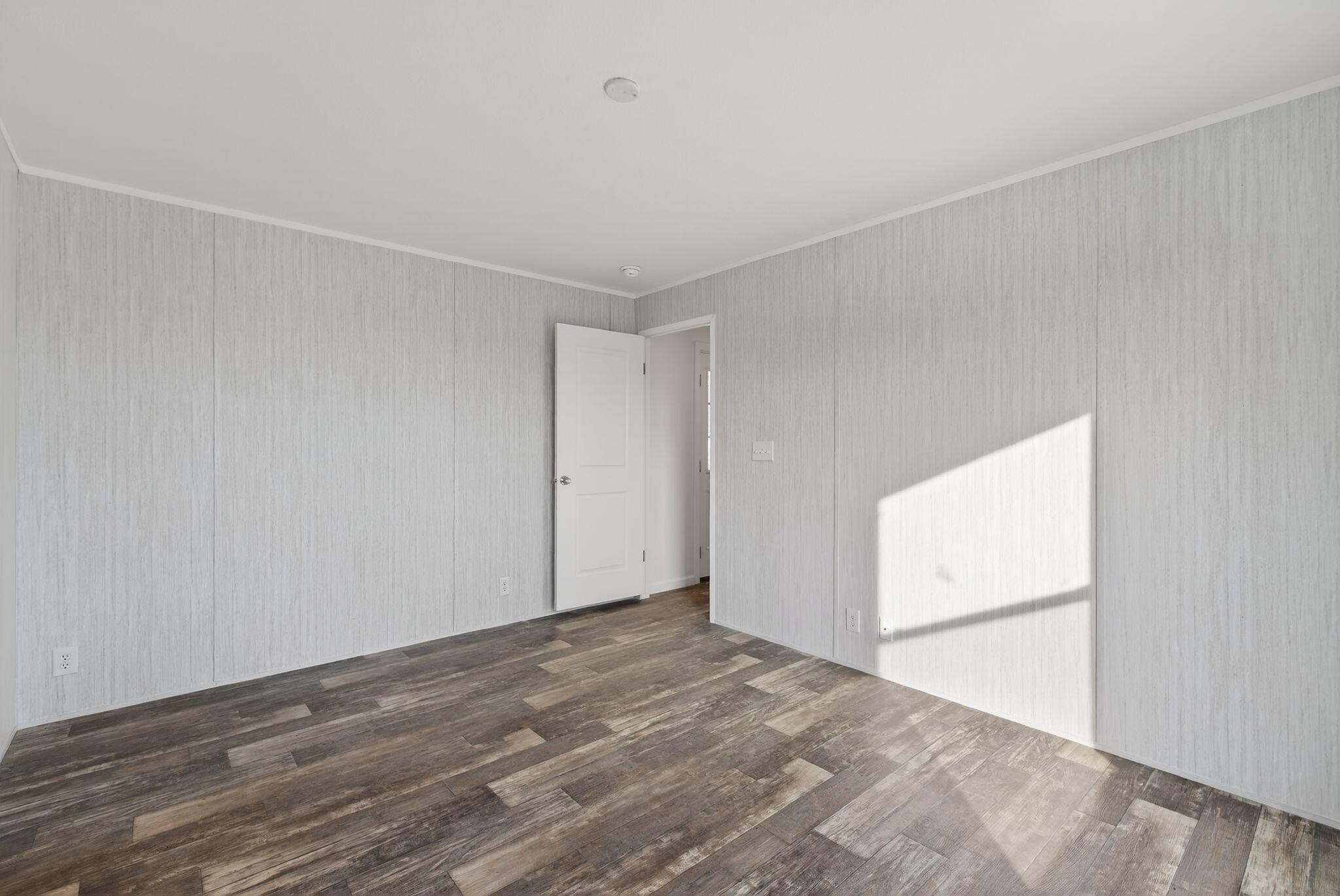 6 New England Avenue Oakland ME 04967