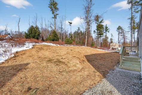 6 New England Avenue Oakland ME 04967