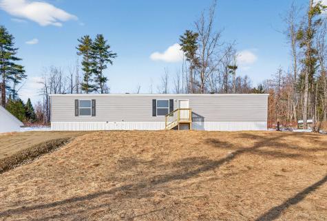 6 New England Avenue Oakland ME 04967