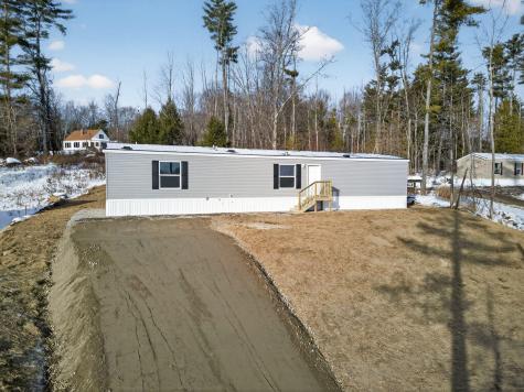 6 New England Avenue Oakland ME 04967