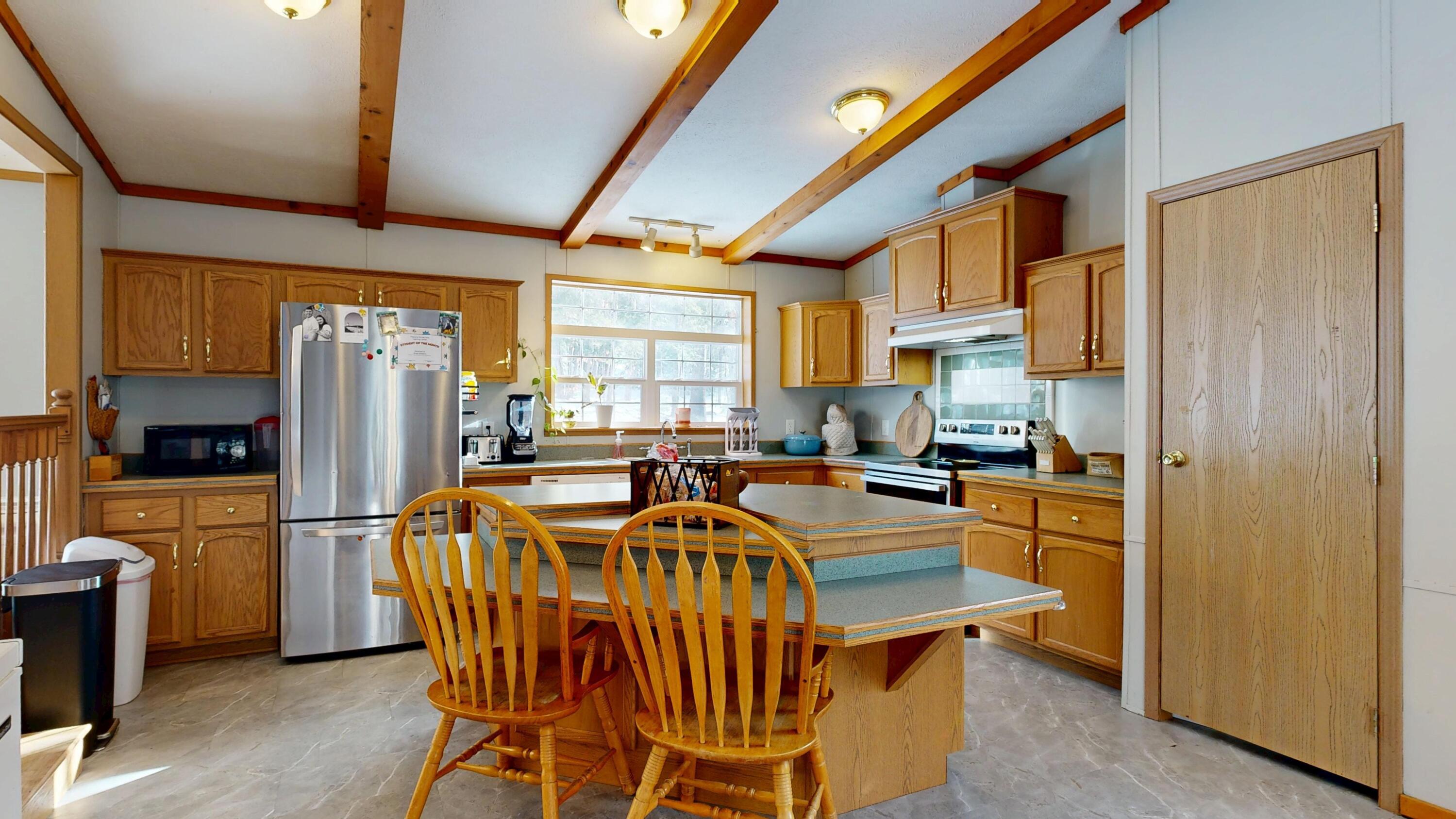10 Smart Lane Monmouth ME 04259
