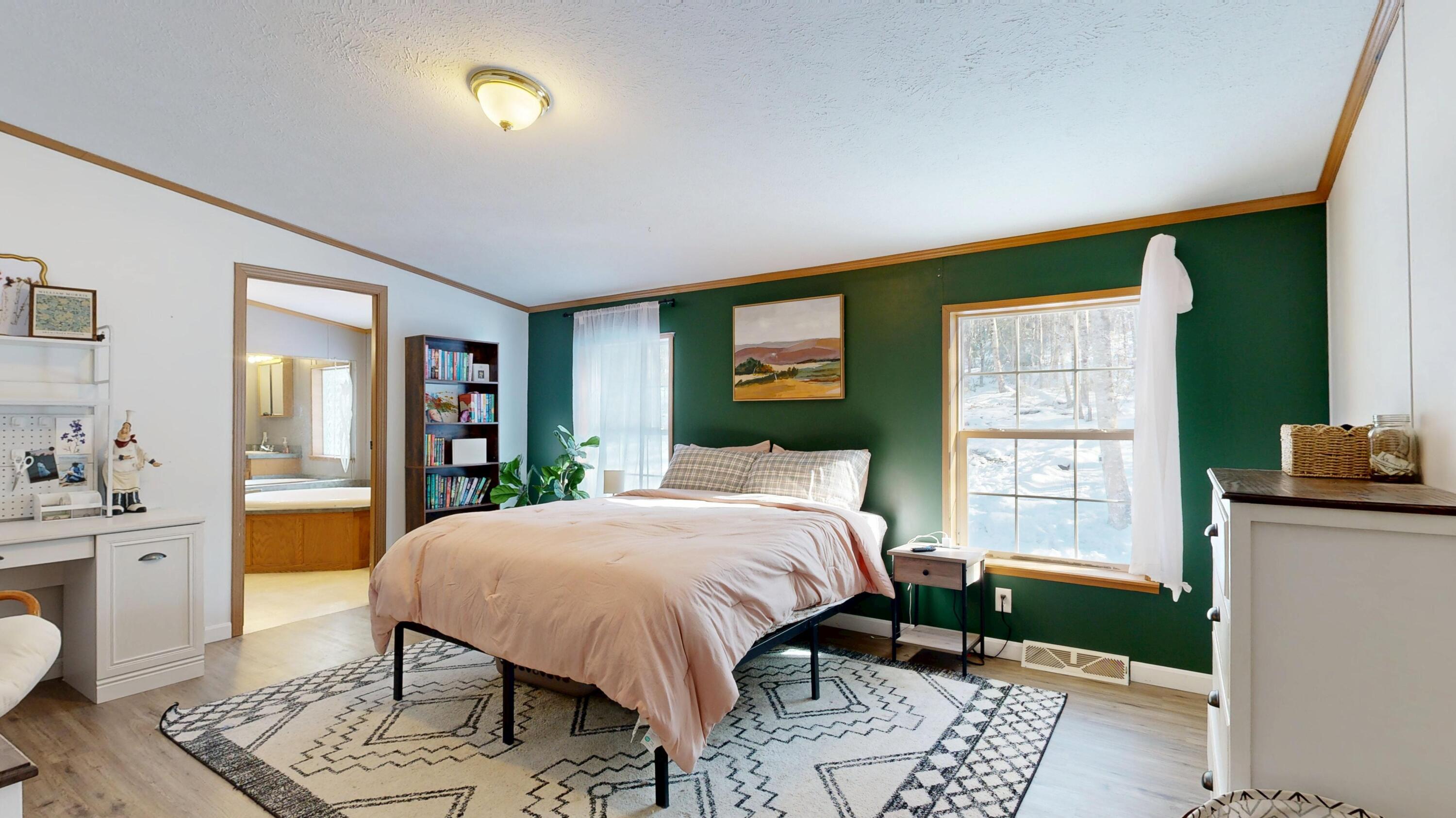10 Smart Lane Monmouth ME 04259