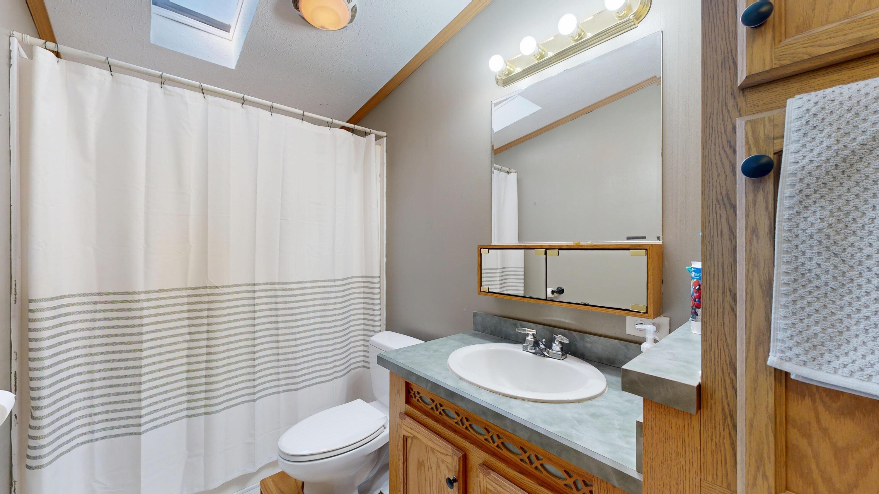 10 Smart Lane Monmouth ME 04259