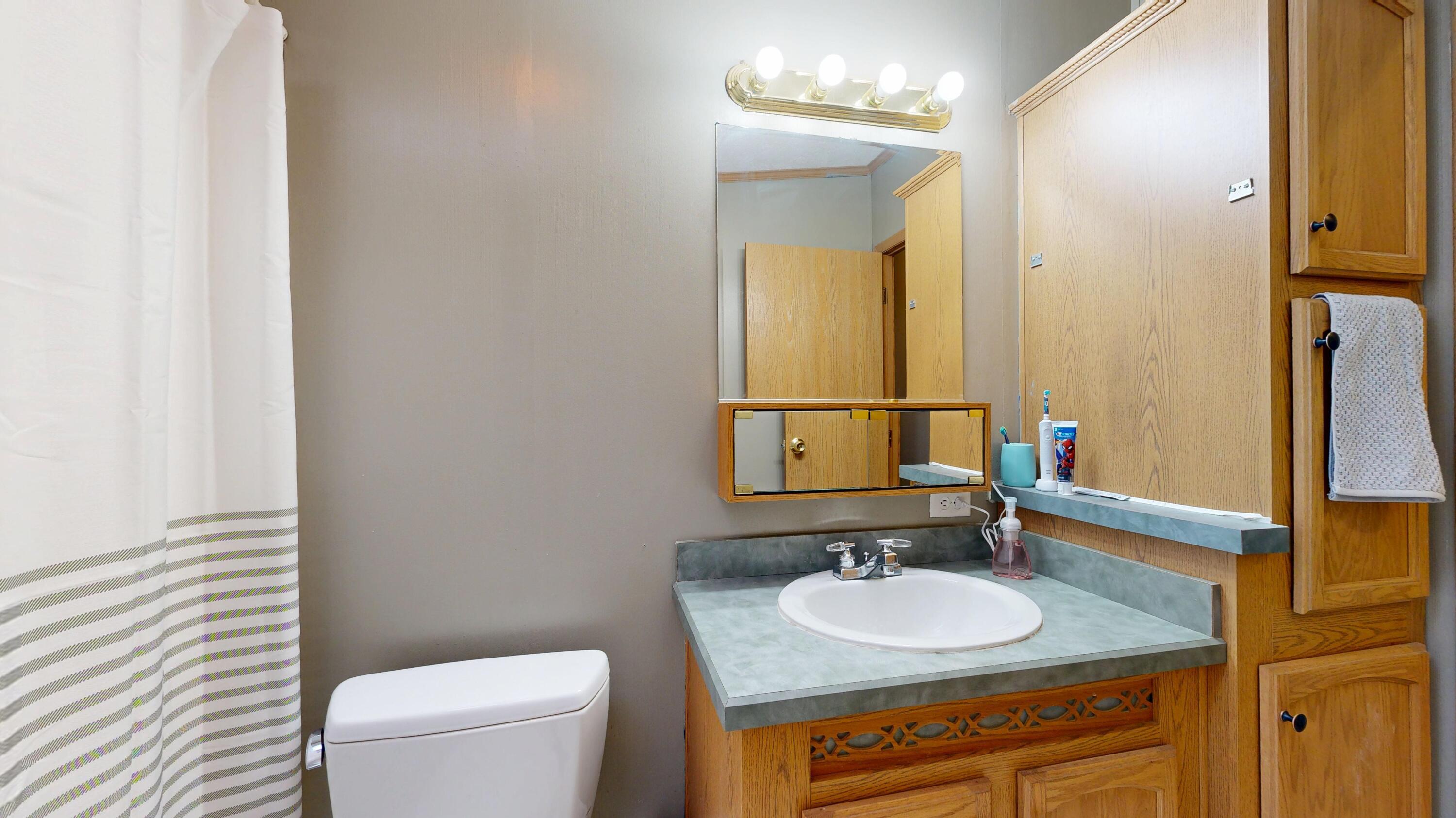 10 Smart Lane Monmouth ME 04259