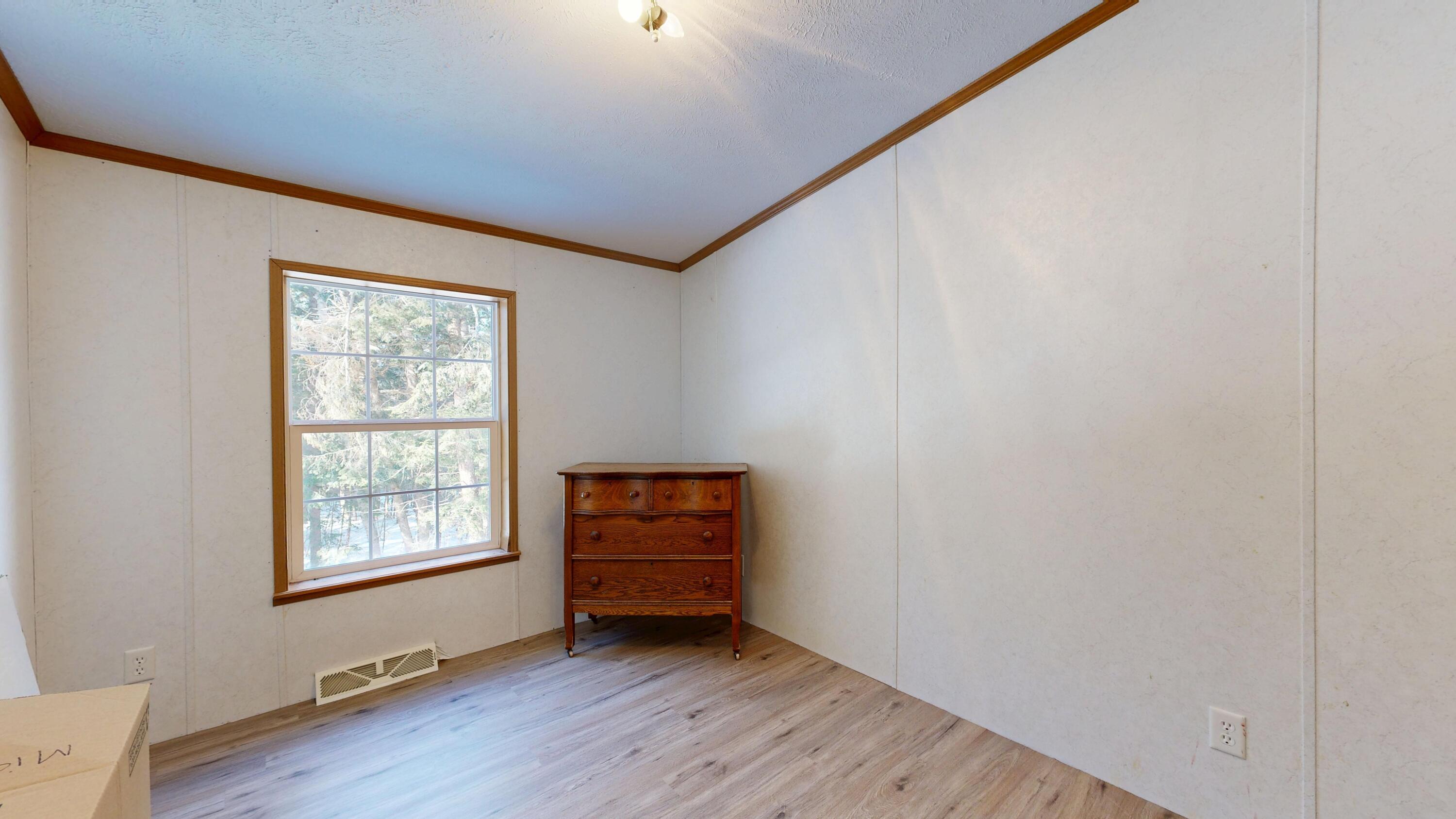 10 Smart Lane Monmouth ME 04259