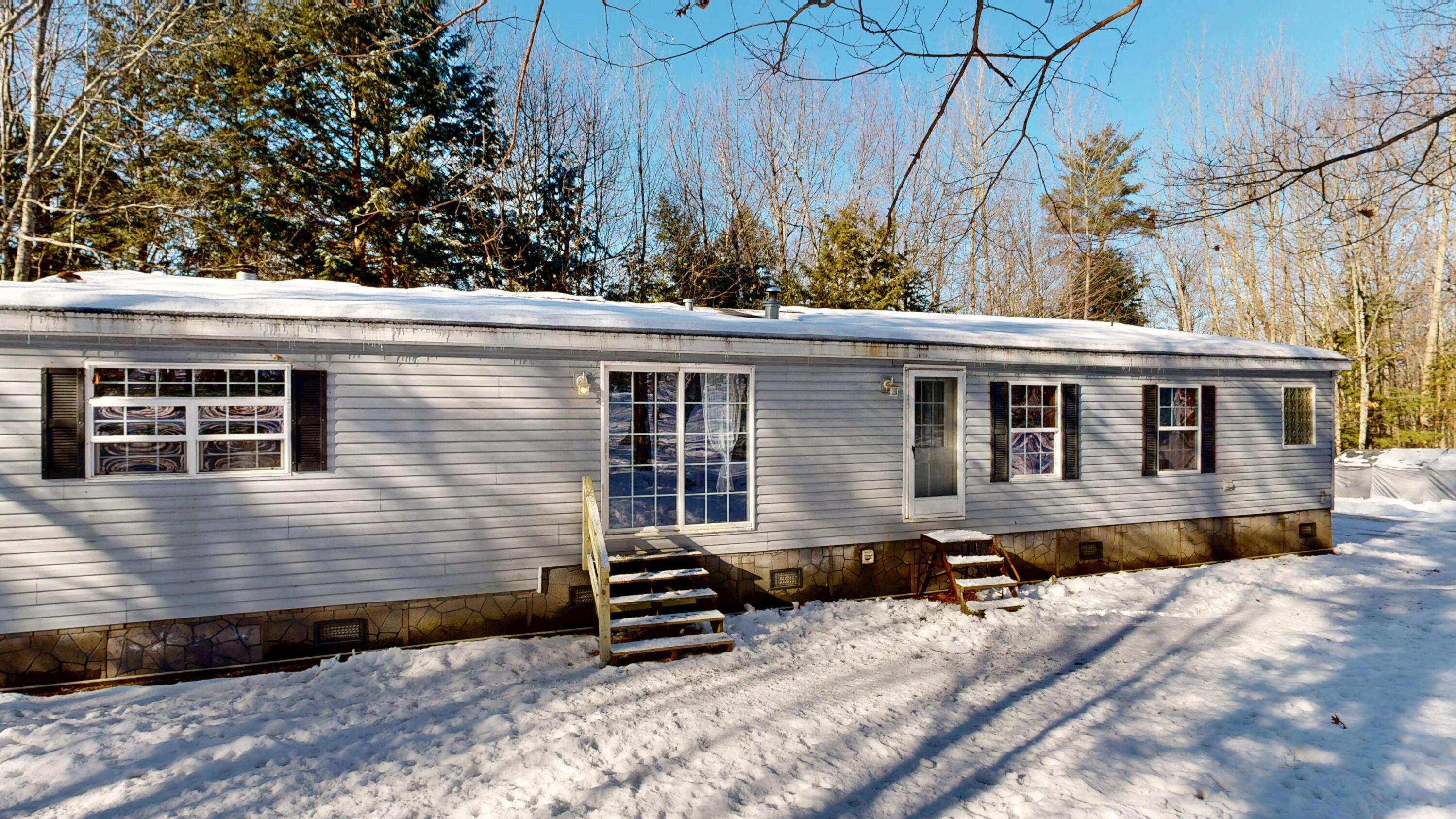 10 Smart Lane Monmouth ME 04259