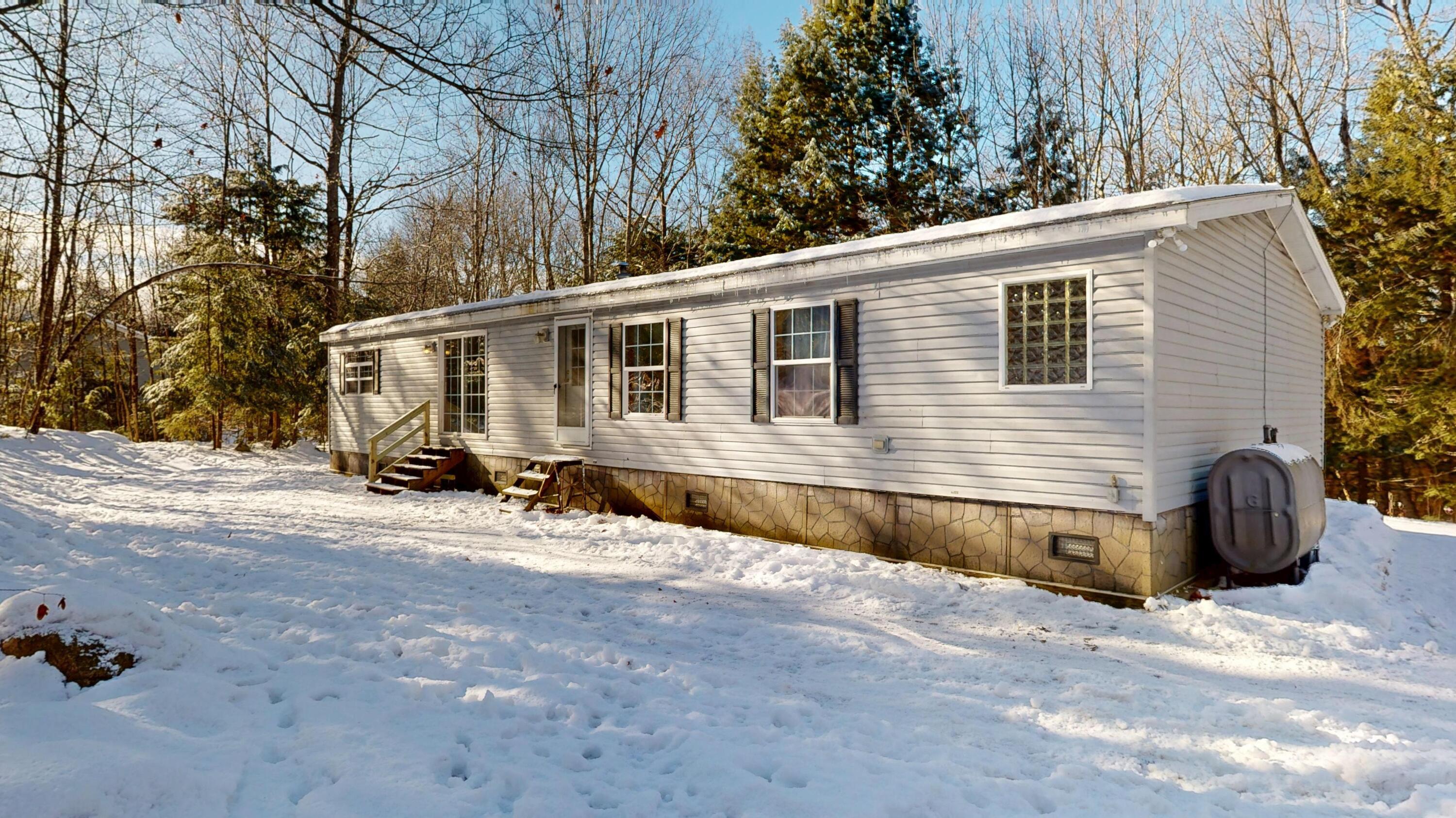 10 Smart Lane Monmouth ME 04259