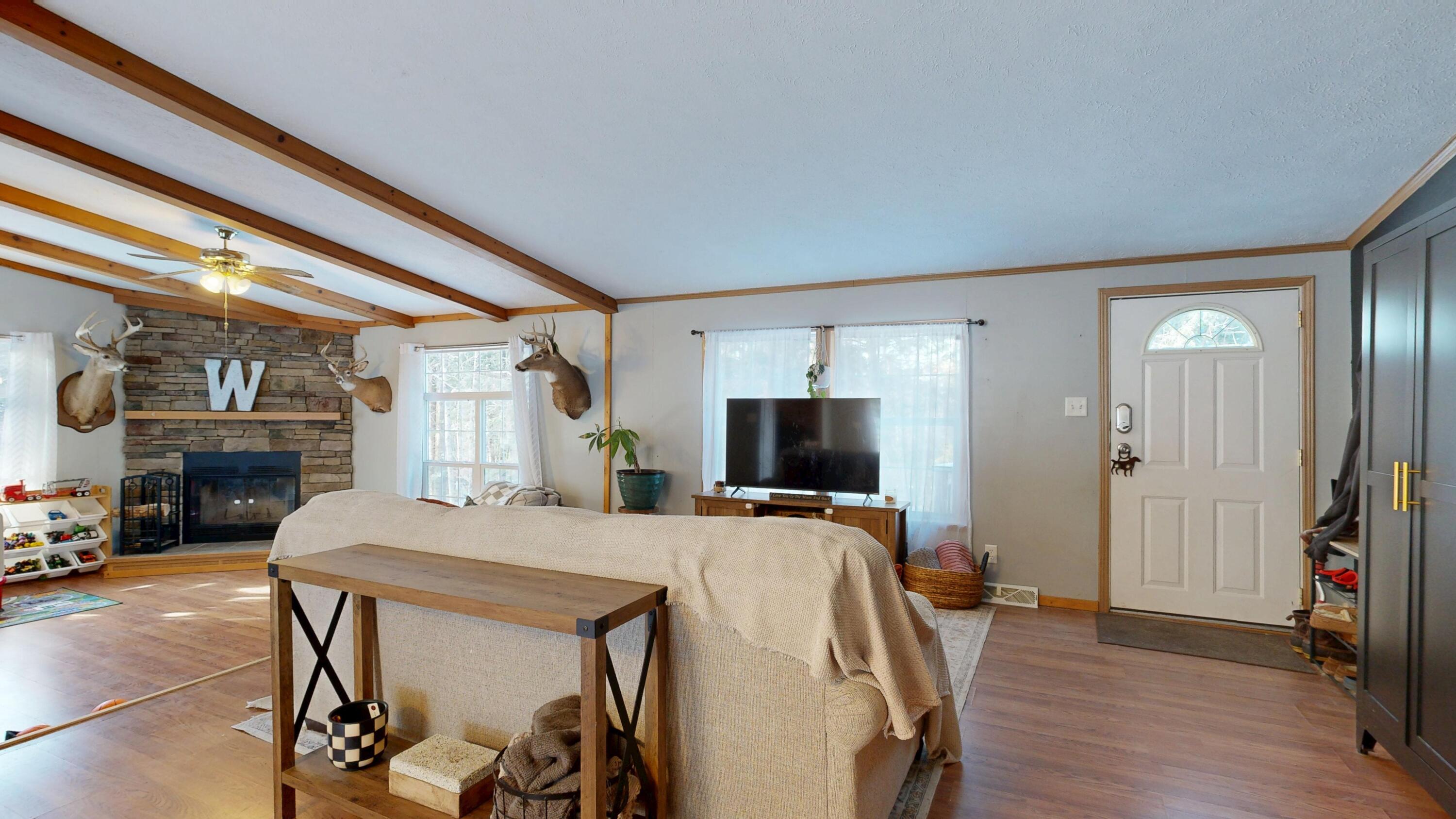 10 Smart Lane Monmouth ME 04259