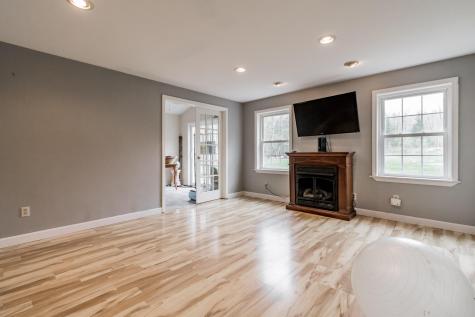 106 Fernald Road Poland ME 04274