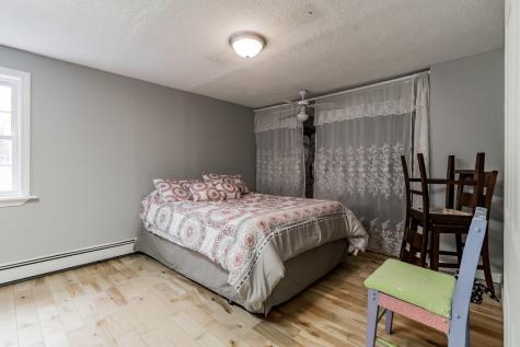 106 Fernald Road Poland ME 04274