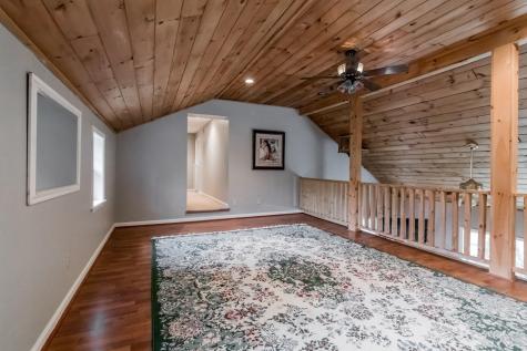 106 Fernald Road Poland ME 04274