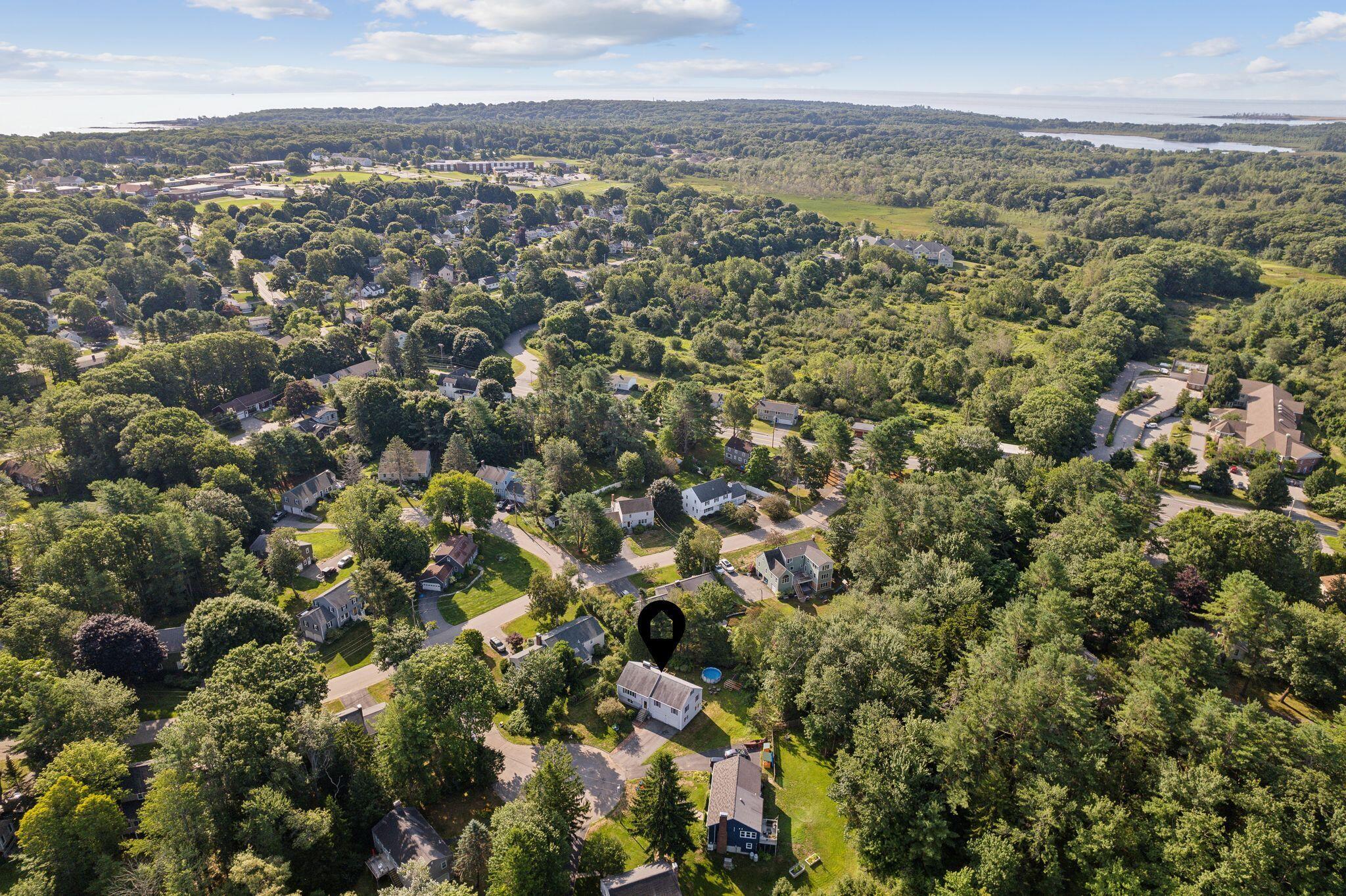 9 Penwood Circle Cape Elizabeth ME 04107