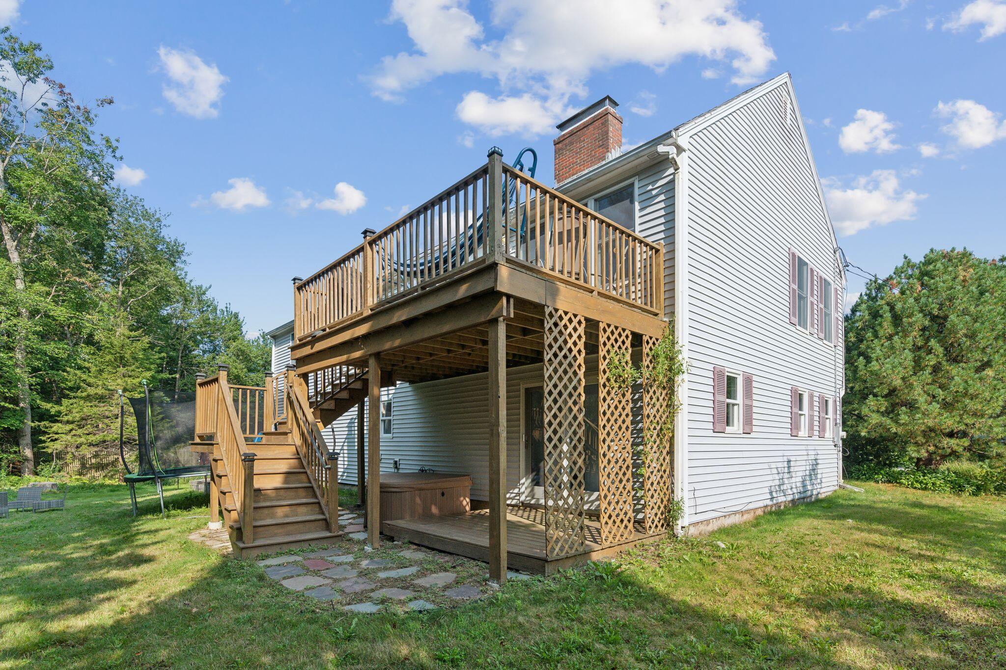 9 Penwood Circle Cape Elizabeth ME 04107