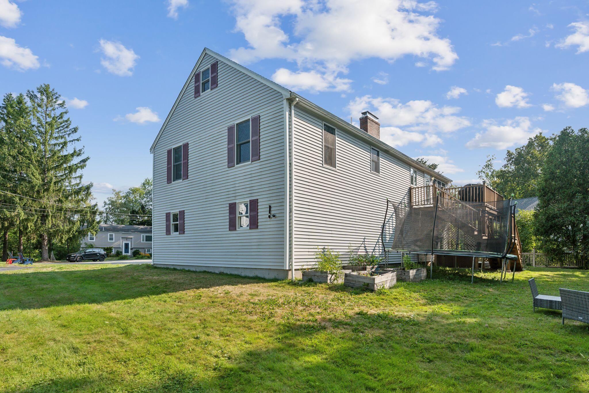 9 Penwood Circle Cape Elizabeth ME 04107
