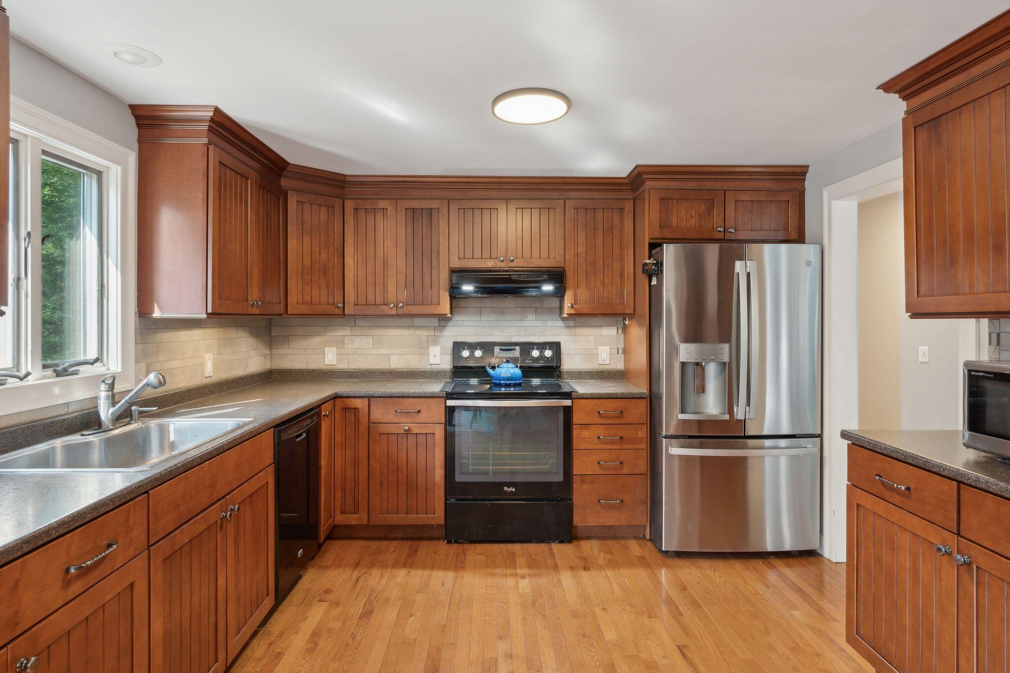 9 Penwood Circle Cape Elizabeth ME 04107