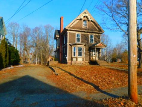10 Elm Street Houlton ME 04730