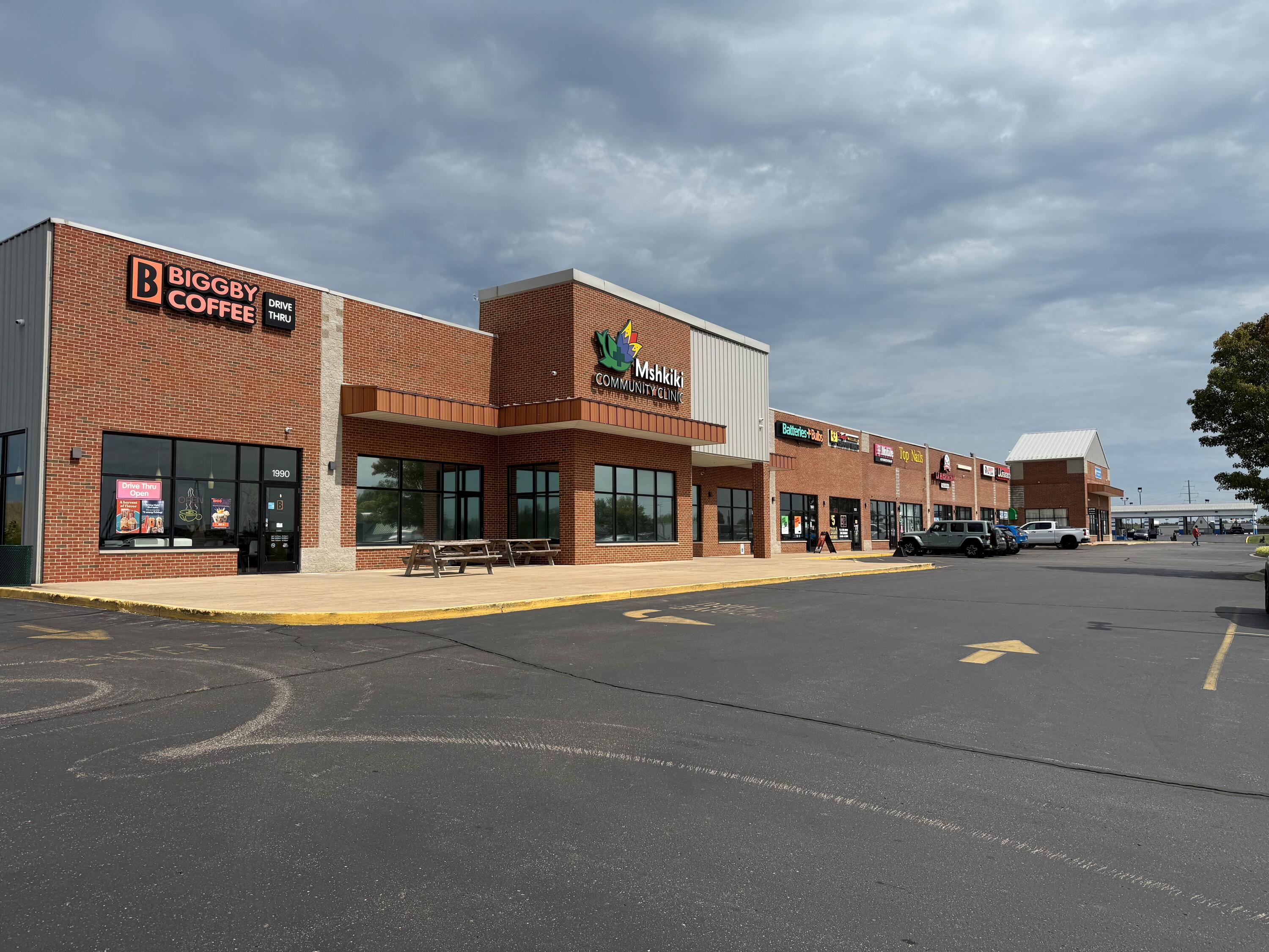1964 Mall Place Benton Harbor MI 49022