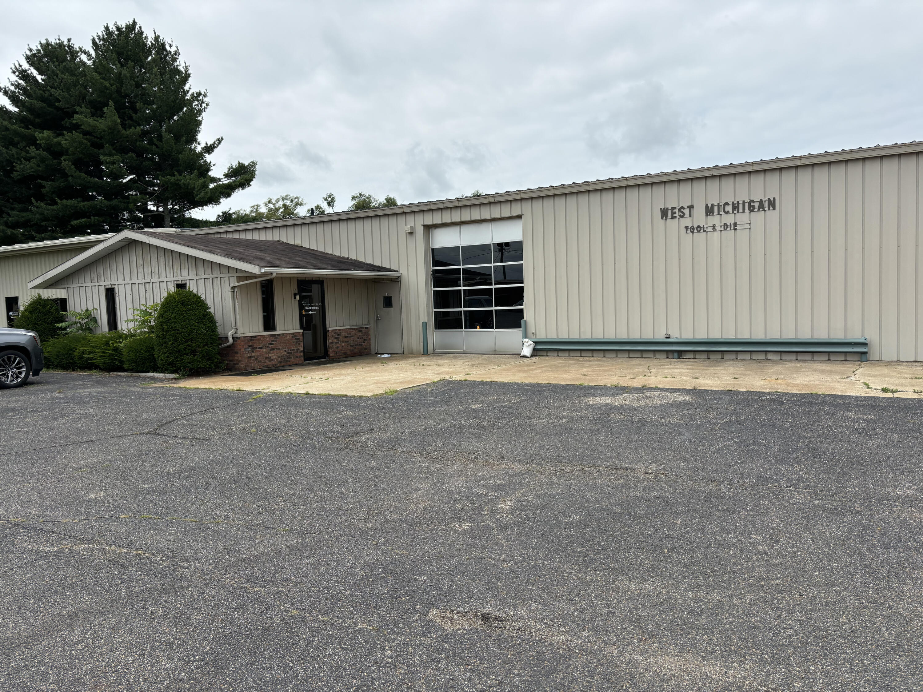 1007 Nickerson Avenue Benton Harbor MI 49022