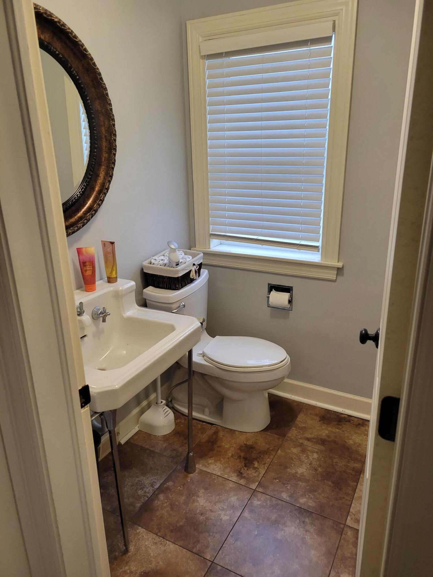 350 Northland Drive NE Rockford MI 49341