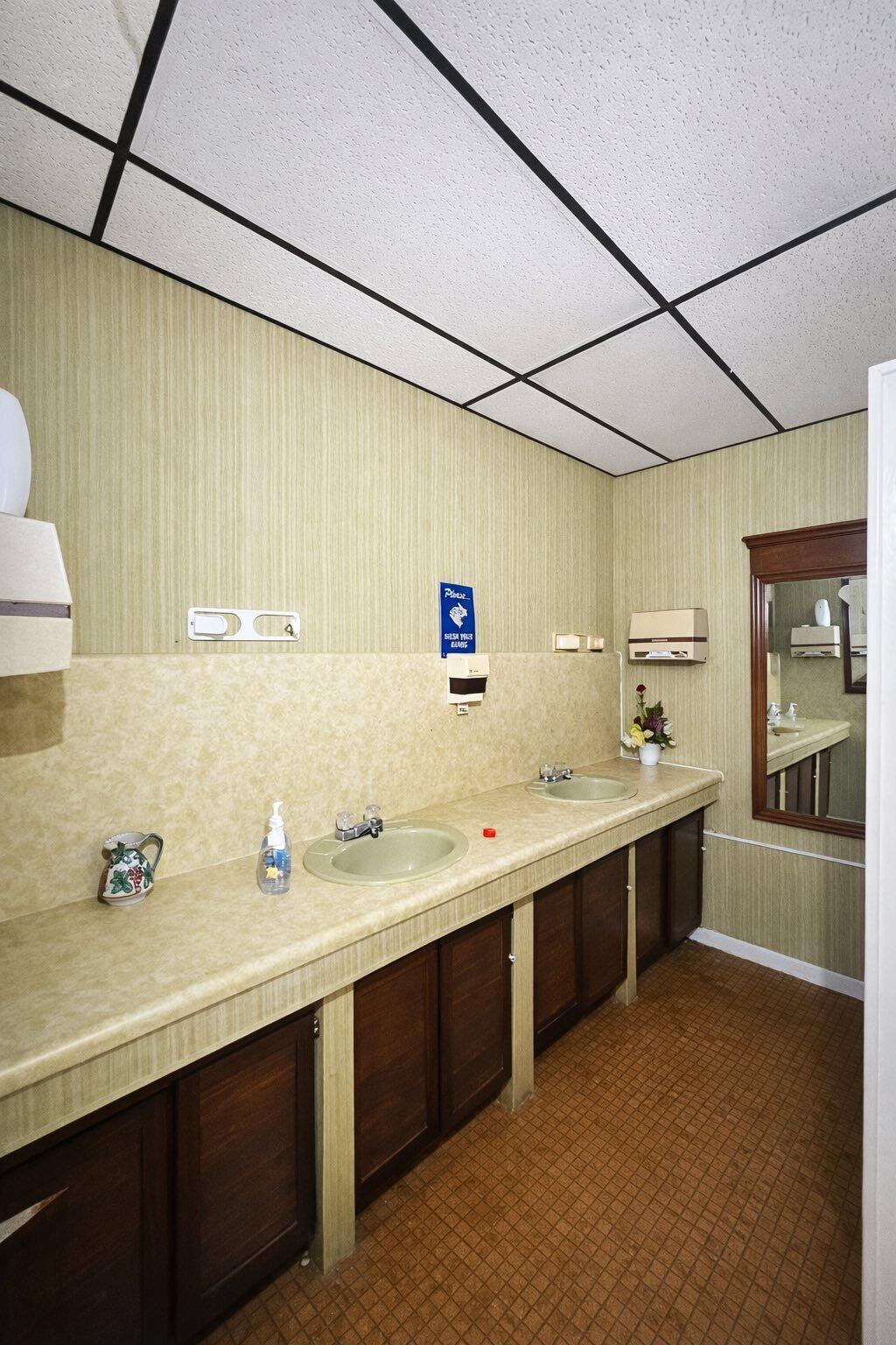 806 Orchard Street Dowagiac MI 49047