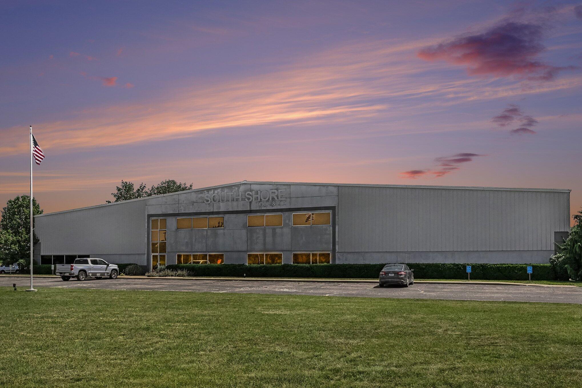2460 Meadowbrook Road Benton Harbor MI 49022