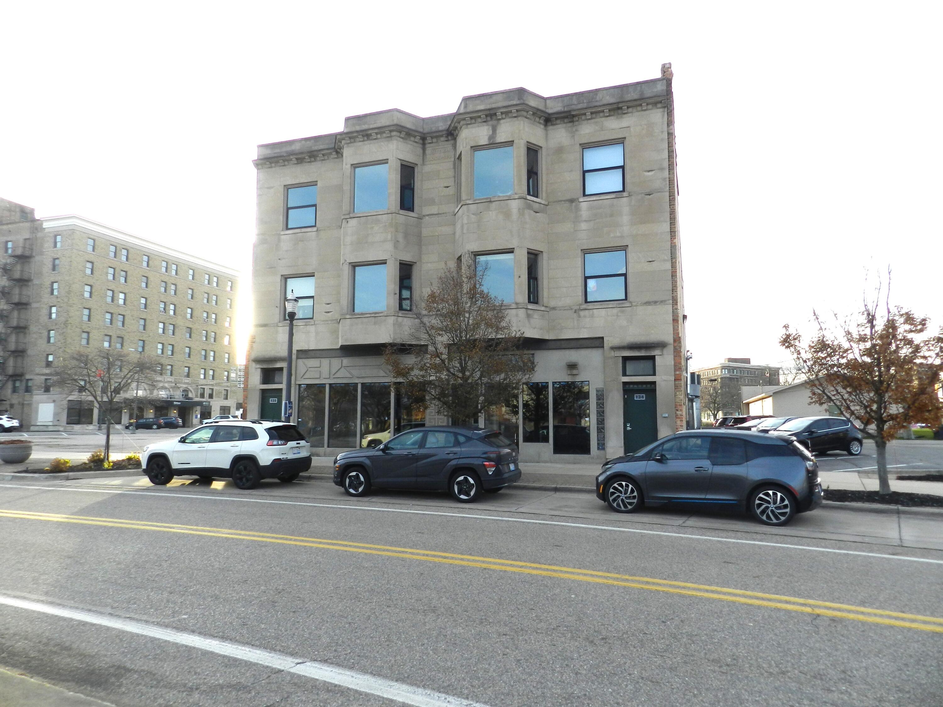 136 Territorial Road Benton Harbor MI 49022