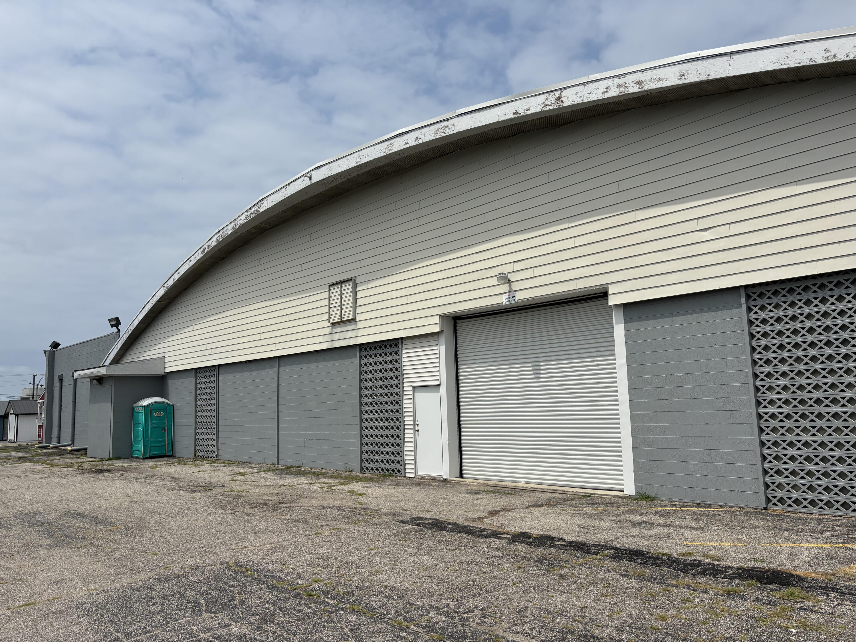 2305 M 139 Benton Harbor MI 49022