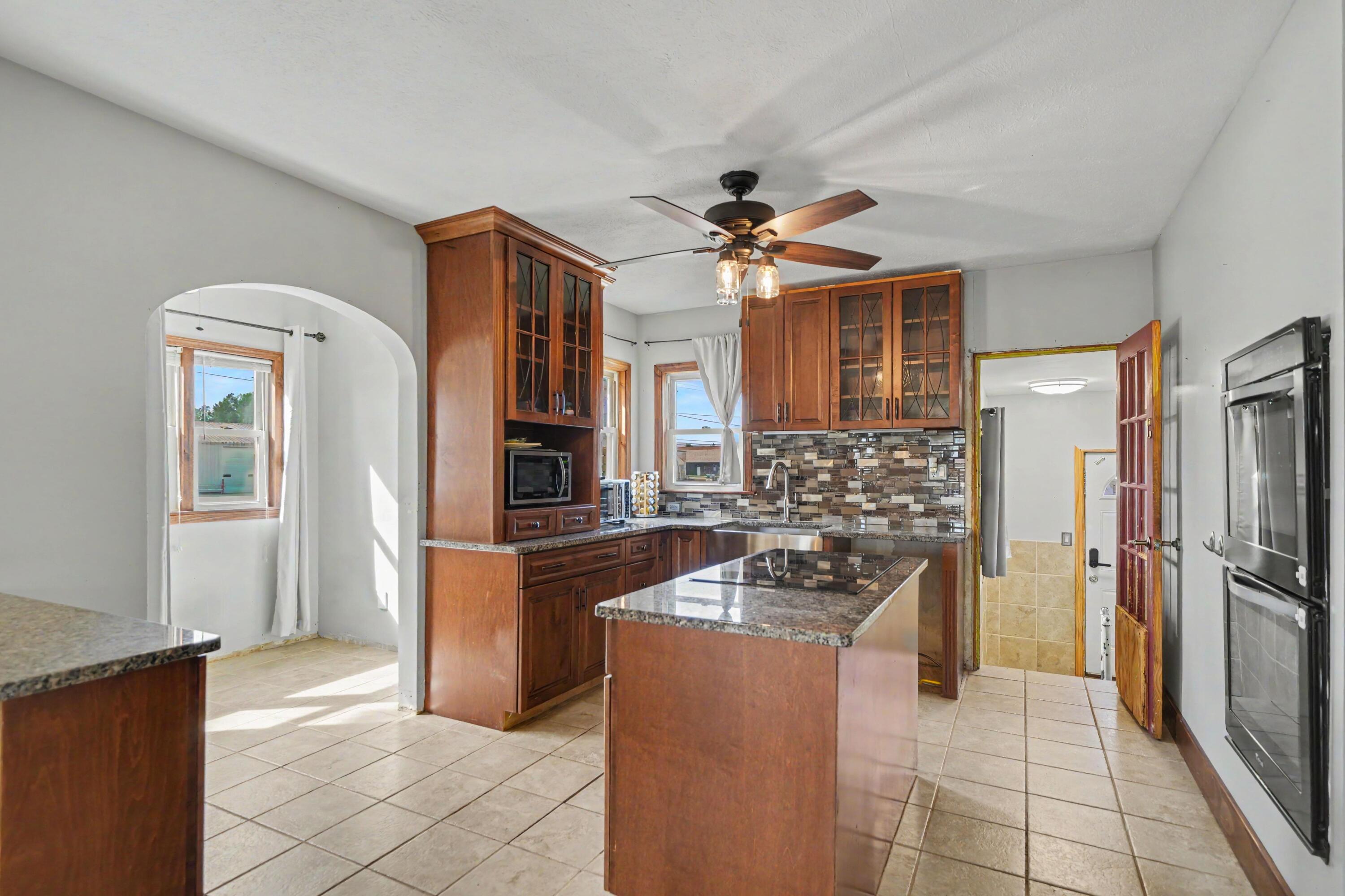 1397 M 139 Benton Harbor MI 49022