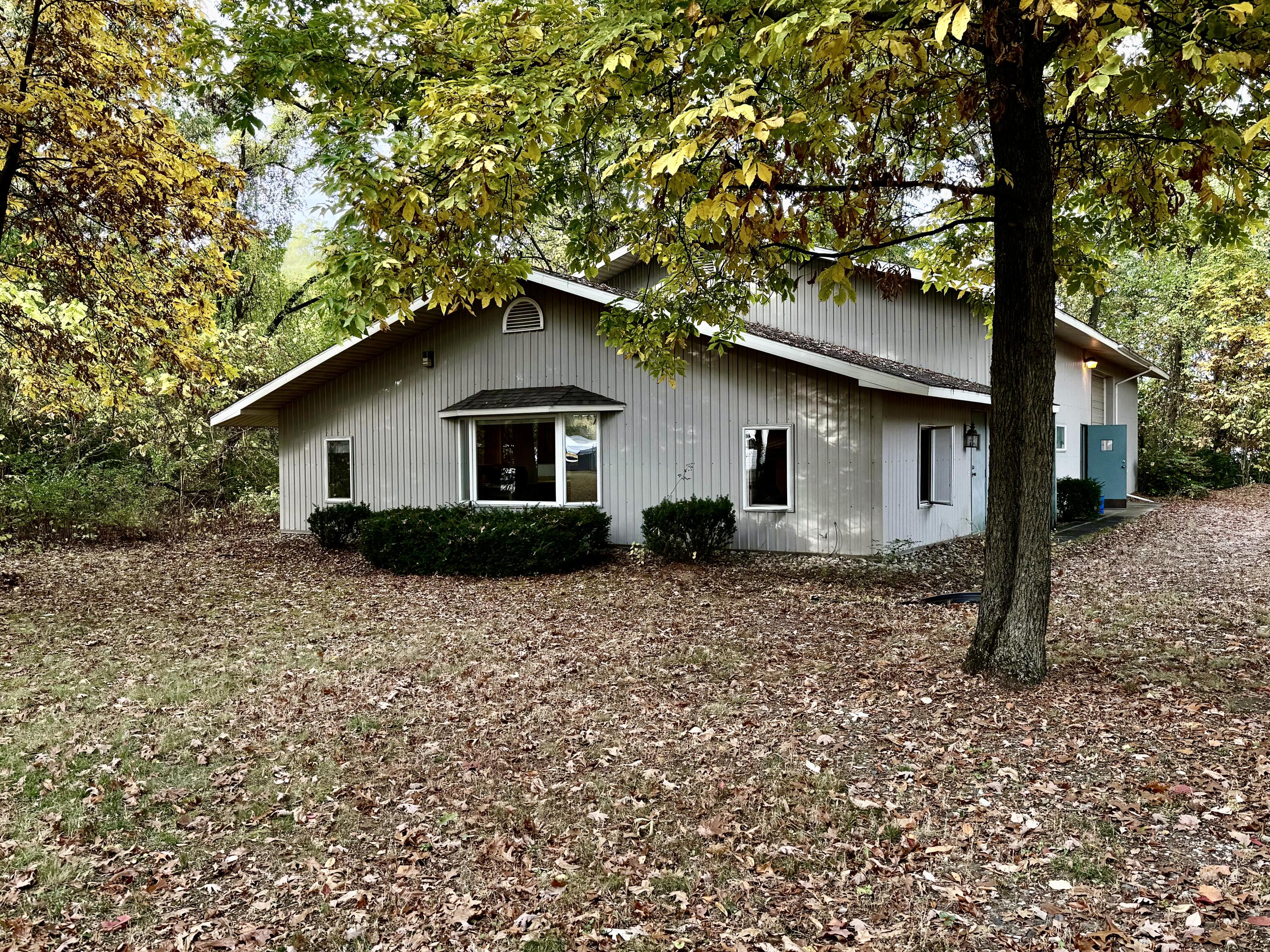 2604 S 11th Street Niles MI 49120