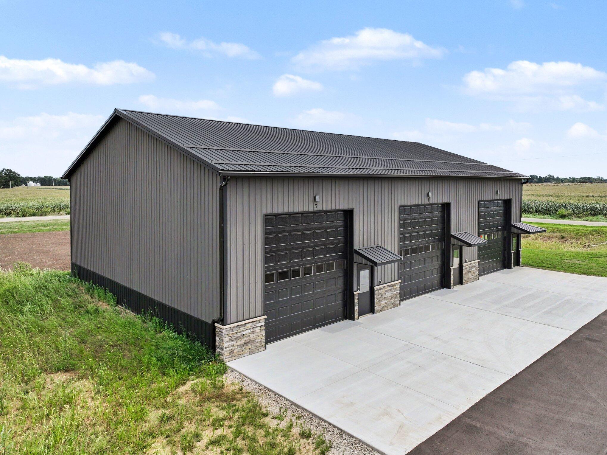 22808 Kamp Kozy Cassopolis MI 49031