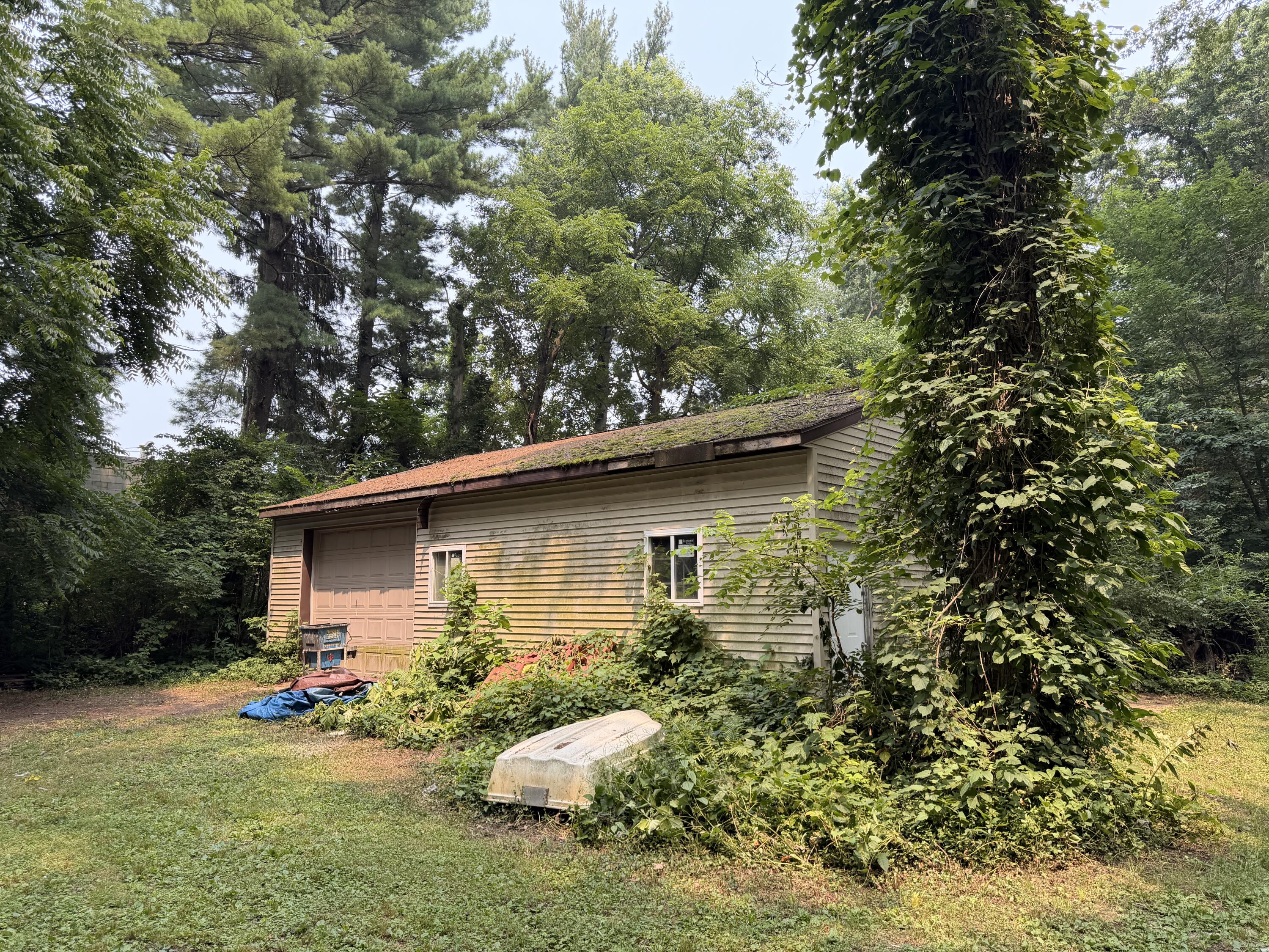 1986 S 11th Street Niles MI 49120