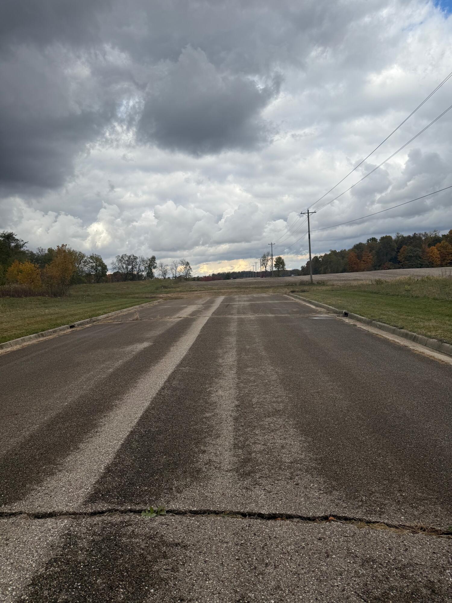 870 Labar Drive Cassopolis MI 49031