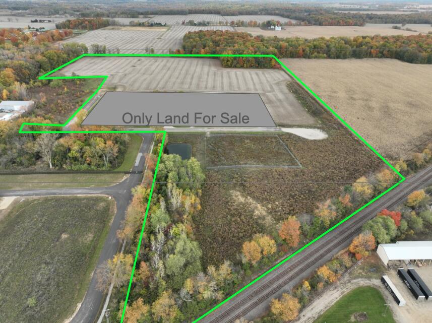 870 Labar Drive Cassopolis MI 49031