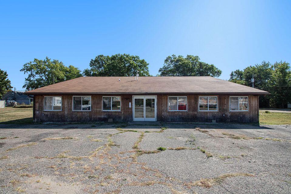 2229 S 11th Street Niles MI 49120